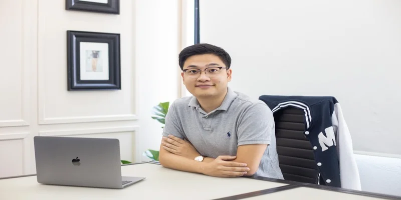 tac gia manh truong 3 Anh đã không ngừng nghiên cứu và mài mò ra những bí kíp hay đem đến người đọc