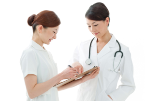 nam mo thay bac si 3 Chiêm bao nằm ngủ mơ thấy bác sĩ là điềm báo tốt hay xấu